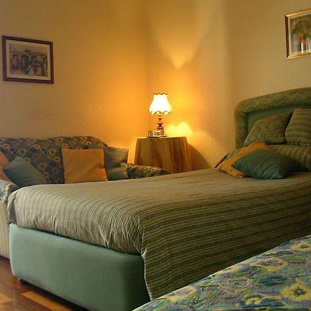 Villa Caterina B&B Pedara Cameră foto