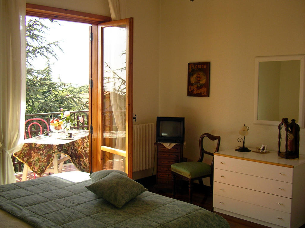 Villa Caterina B&B Pedara Cameră foto