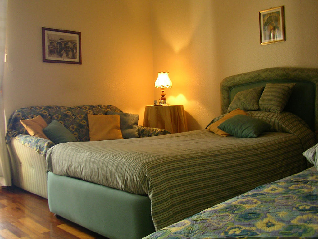 Villa Caterina B&B Pedara Cameră foto
